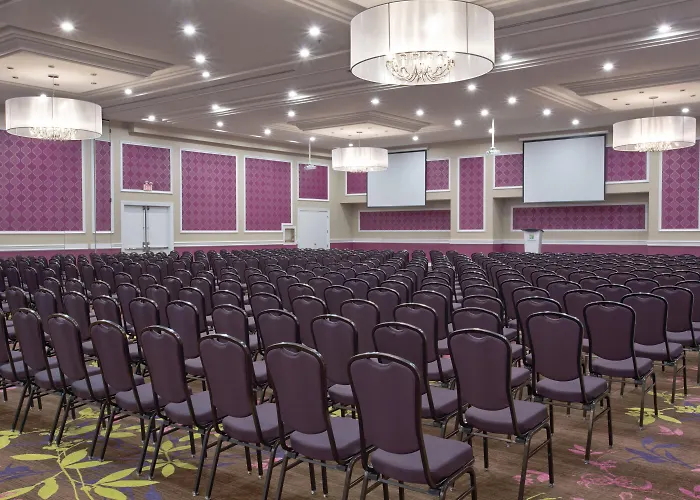 Holiday Inn Toronto International Airport By IhgAirport Hotel